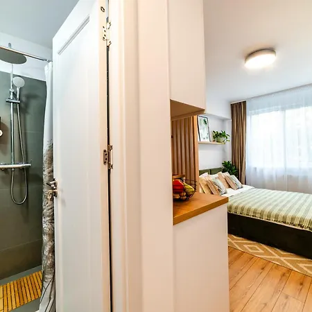 Flora - Nou, Aproape De Plaja, Retreat Pentru Cupluri, Complet Utilat *