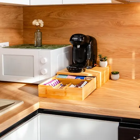 Flora - Nou, Aproape De Plaja, Retreat Pentru Cupluri, Complet Utilat Апартаменти *